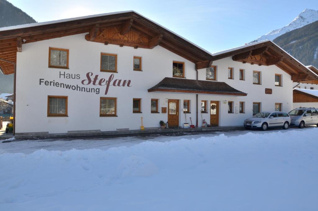 Haus Stefan Apartment นอยชติฟ อิม ชตูไปทัล ภายนอก รูปภาพ