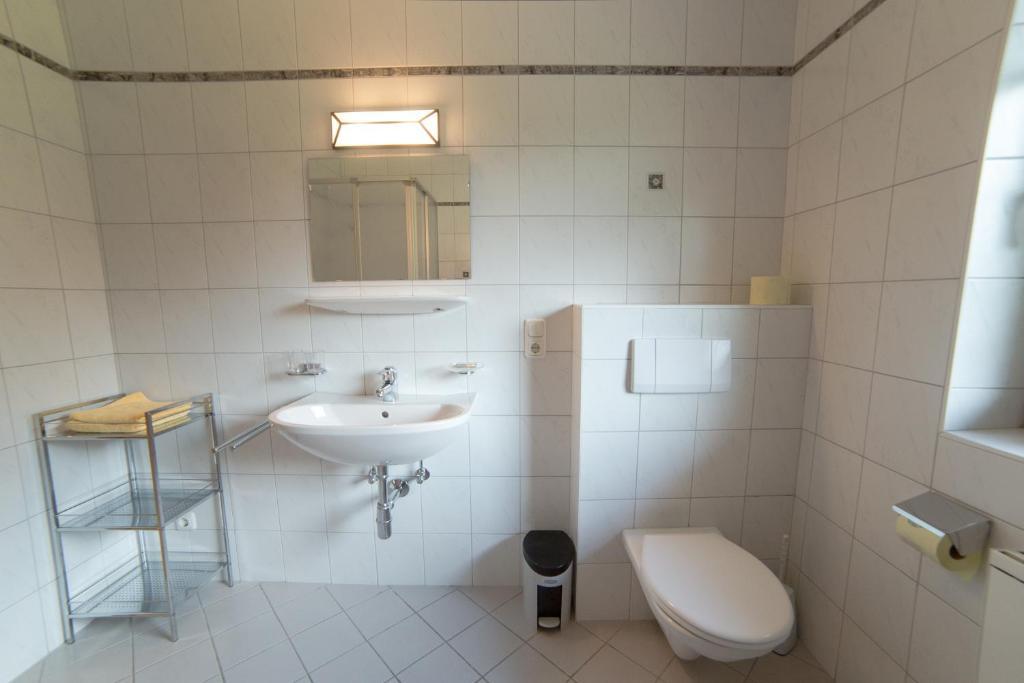 Haus Stefan Apartment นอยชติฟ อิม ชตูไปทัล ภายนอก รูปภาพ