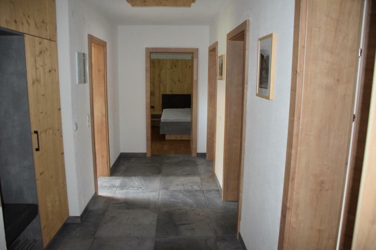 Haus Stefan Apartment นอยชติฟ อิม ชตูไปทัล ภายนอก รูปภาพ